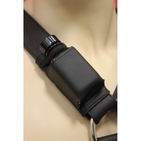 Harness bottle holder